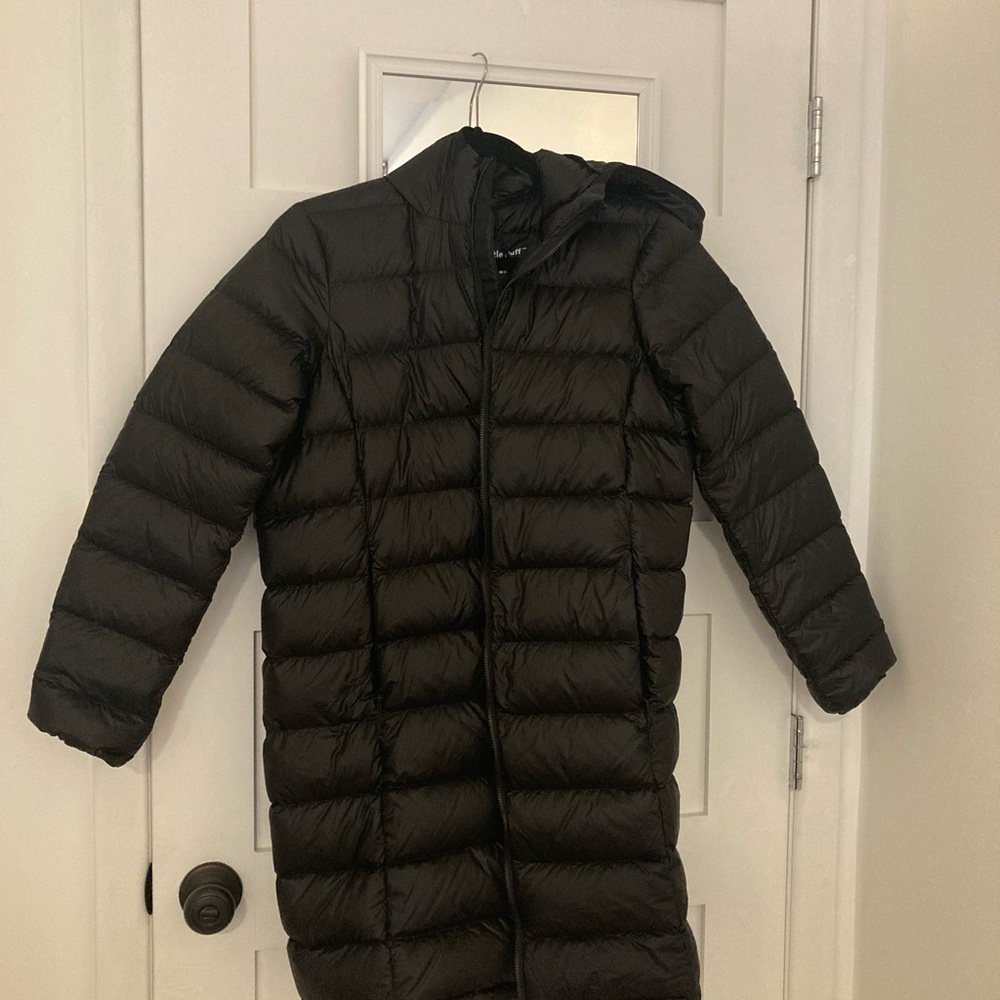Artizia light puffer